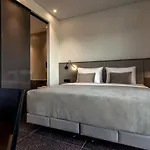 Acro Upscale Residences Apartament
