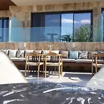 Acro Upscale Residences