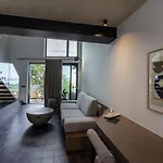 Acro Upscale Residences *