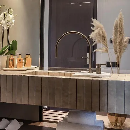 Acro Upscale Residences Διαμέρισμα