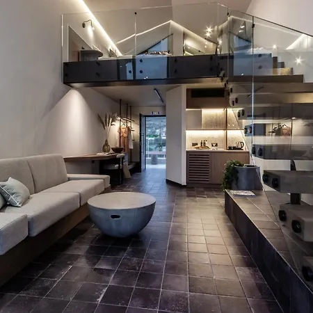 Acro Upscale Residences Appartamento *