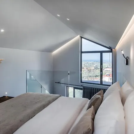 Acro Upscale Residences