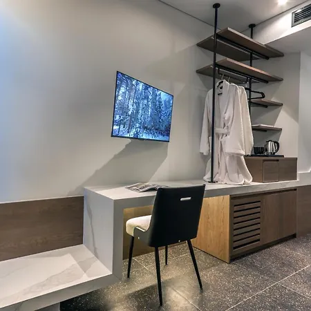 Acro Upscale Residences Apartmán *