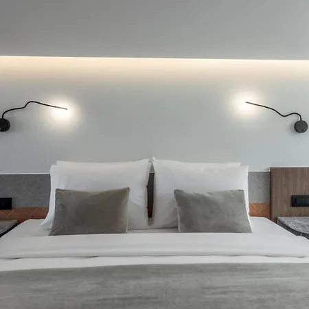 Acro Upscale Residences