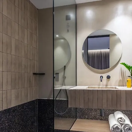 Acro Upscale Residences Appartamento Corinto