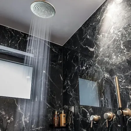 Acro Upscale Residences * Corinto