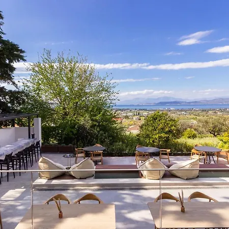 Acro Upscale Residences Appartamento *