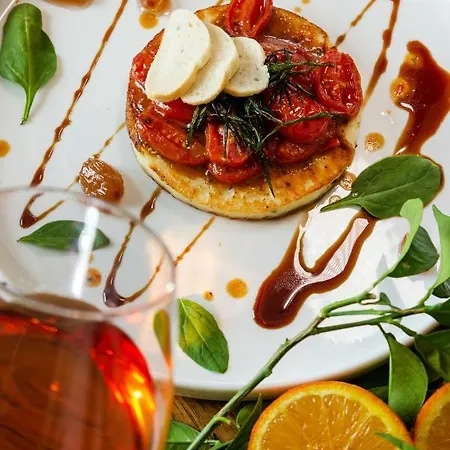 Acro Upscale Residences Corinto