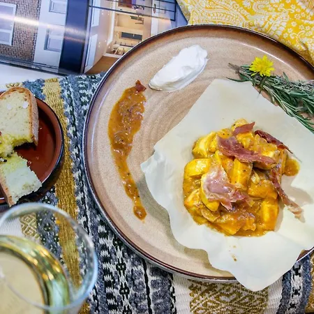 Acro Upscale Residences