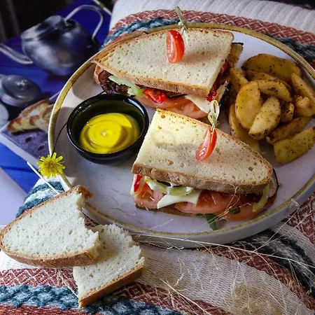 Acro Upscale Residences Appartamento