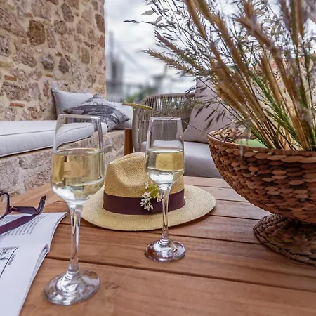 Acro Upscale Residences * Corinth