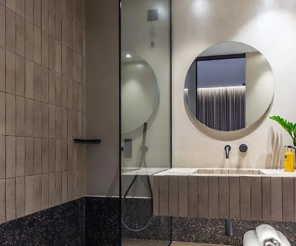 Acro Upscale Residences דירה Corinth