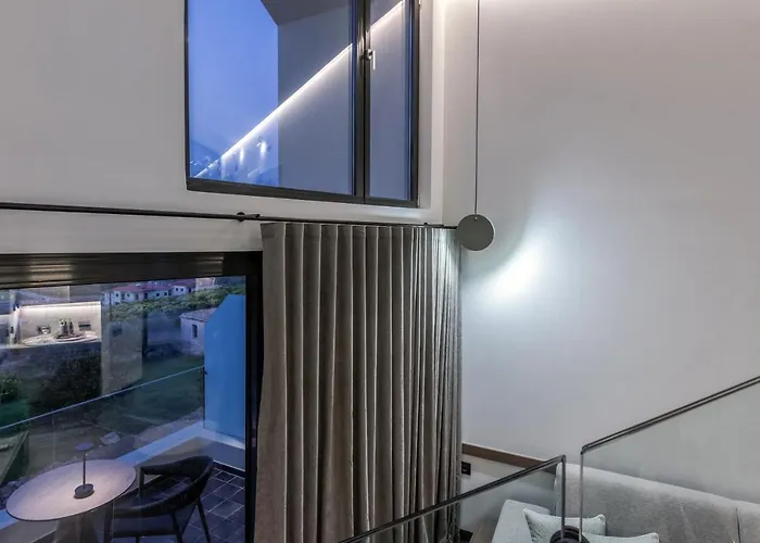 Acro Upscale Residences Lejlighed