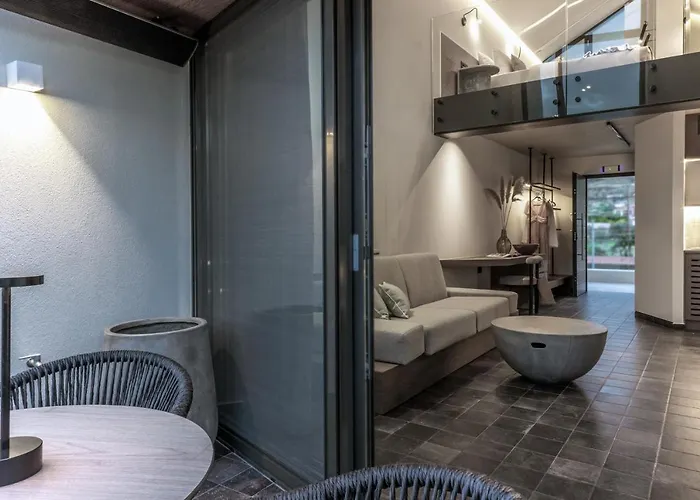 Acro Upscale Residences Corinth