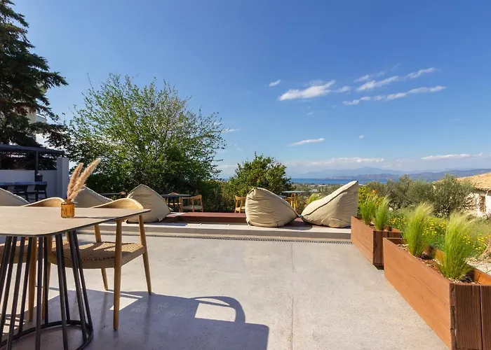 Acro Upscale Residences Corinth