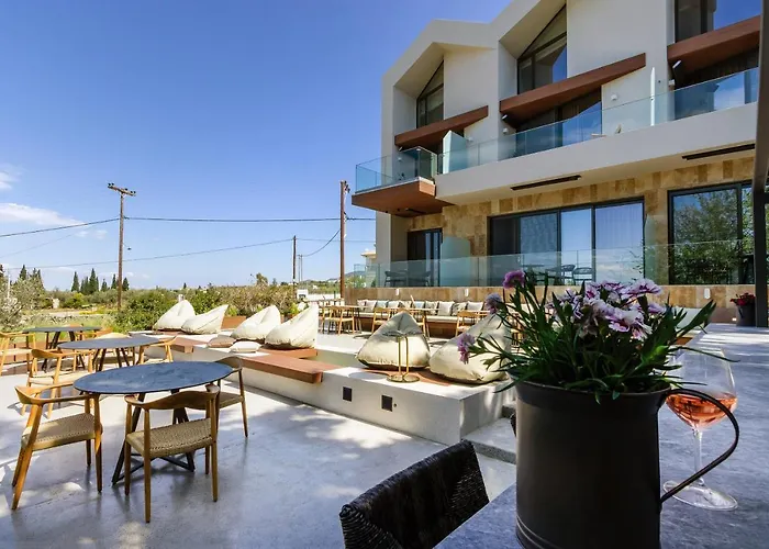 Acro Upscale Residences Apartamento