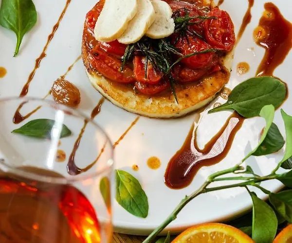 Acro Upscale Residences Corinth