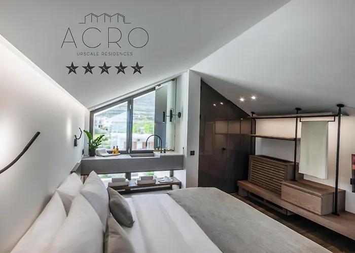 Acro Upscale Residences *